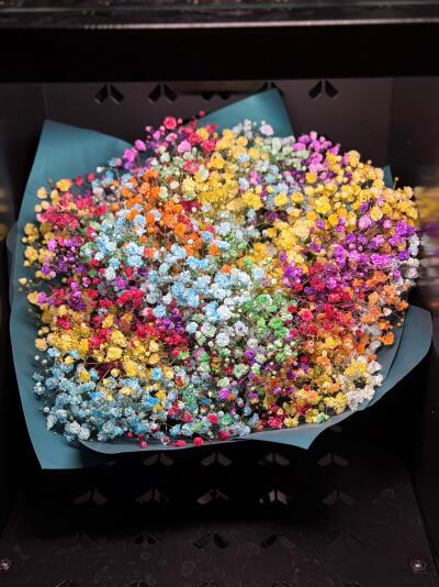 Bukiet z Dom Kwiatów i Sztuki