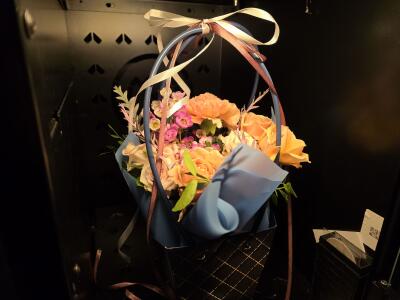 Bukiet z Kożuchowska 8 (przy wieź...