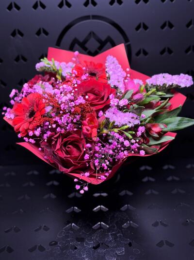 Bukiet z Dom Kwiatów i Sztuki