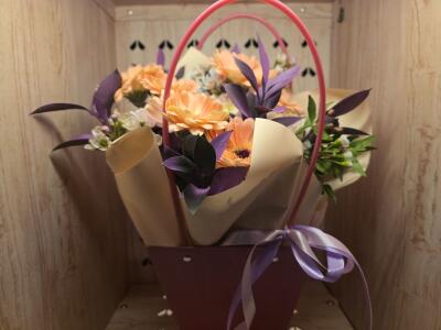 Bukiet z Batorego 81a (wjazd na bri...