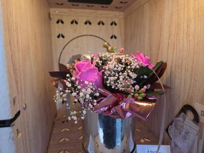 Bukiet z Batorego 81a (wjazd na bri...