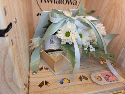 Bukiet z Batorego 81a (wjazd na bri...