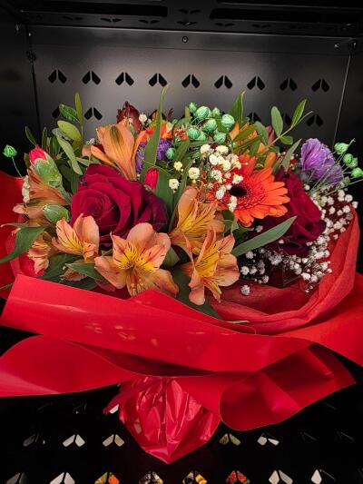 Piękny i świeży bukiet z Wróble...