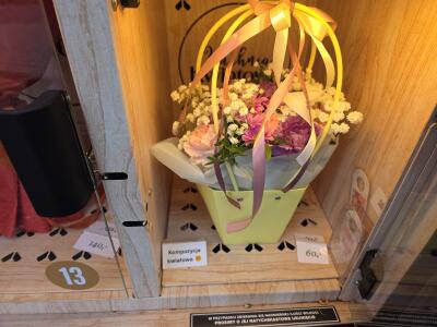 Bukiet z Batorego 81a (wjazd na bri...