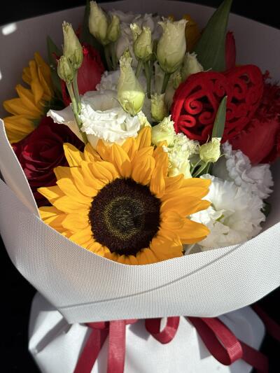Bouquet from SISIFlowers BB Hałcn�...