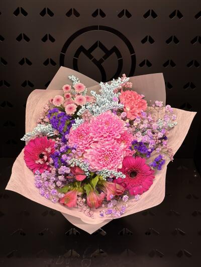 Bukiet z Dom Kwiatów i Sztuki