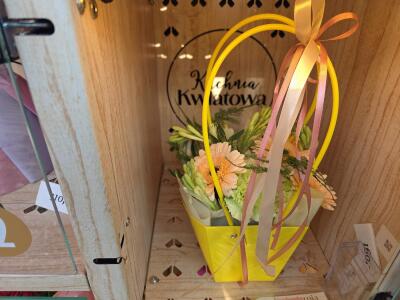 Bukiet z Batorego 81a (wjazd na bri...