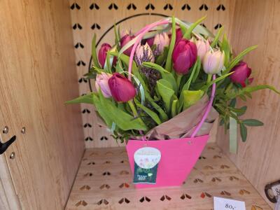 Bukiet z Batorego 81a (wjazd na bri...