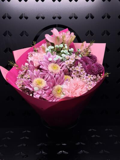 Bukiet z Dom Kwiatów i Sztuki