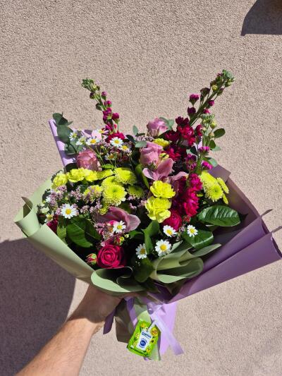 Bukiet z kwiatów mieszanych