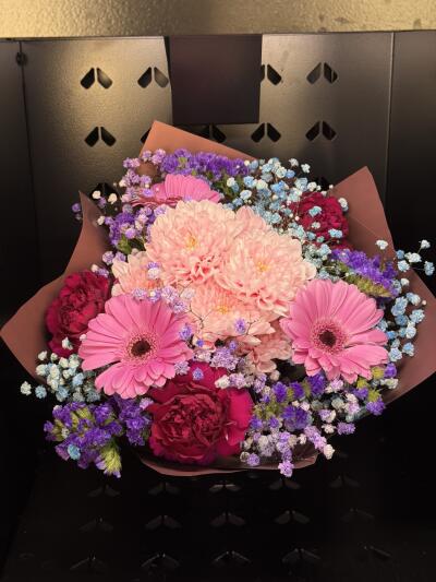 Bukiet z Dom Kwiatów i Sztuki