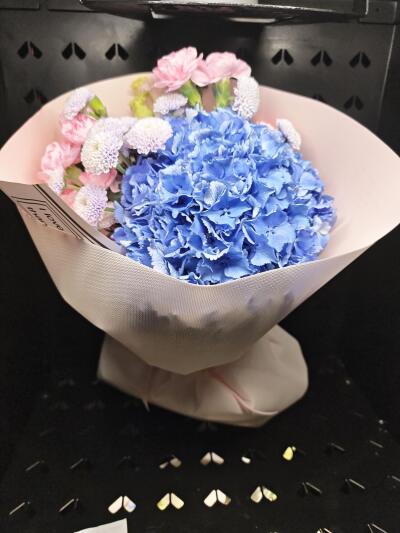 Bukiet z SISIFlowers BB Hałcnów
