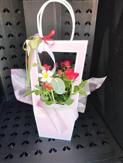 Bukiet z SISIFlowers BB Komorowice