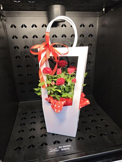 Bukiet z SISIFlowers BB Hałcnów