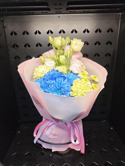 Bukiet z SISIFlowers BB Hałcnów