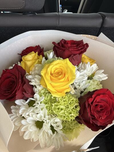 Bouquet from SISIFlowers BB Komorow...