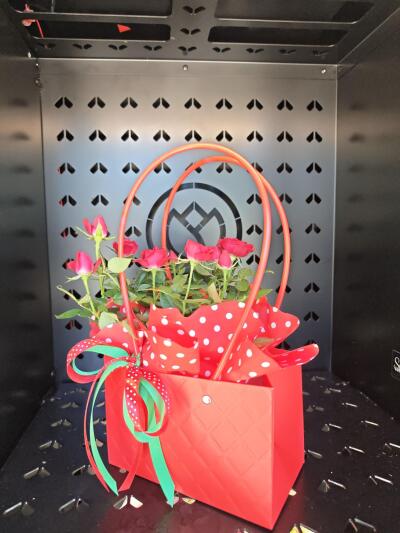Bukiet z SISIFlowers BB Hałcnów