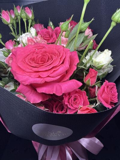 Bukiet z SISIFlowers Kwiatomat BB H...