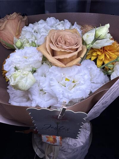 Bukiet z SISIFlowers Kwiatomat BB K...