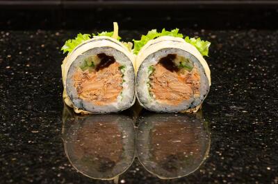 TAMAGO SAKE ROLL