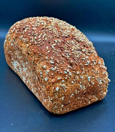 CHLEB RAZOWY Z KIEŁKAMI ŻYTNIMI 5...