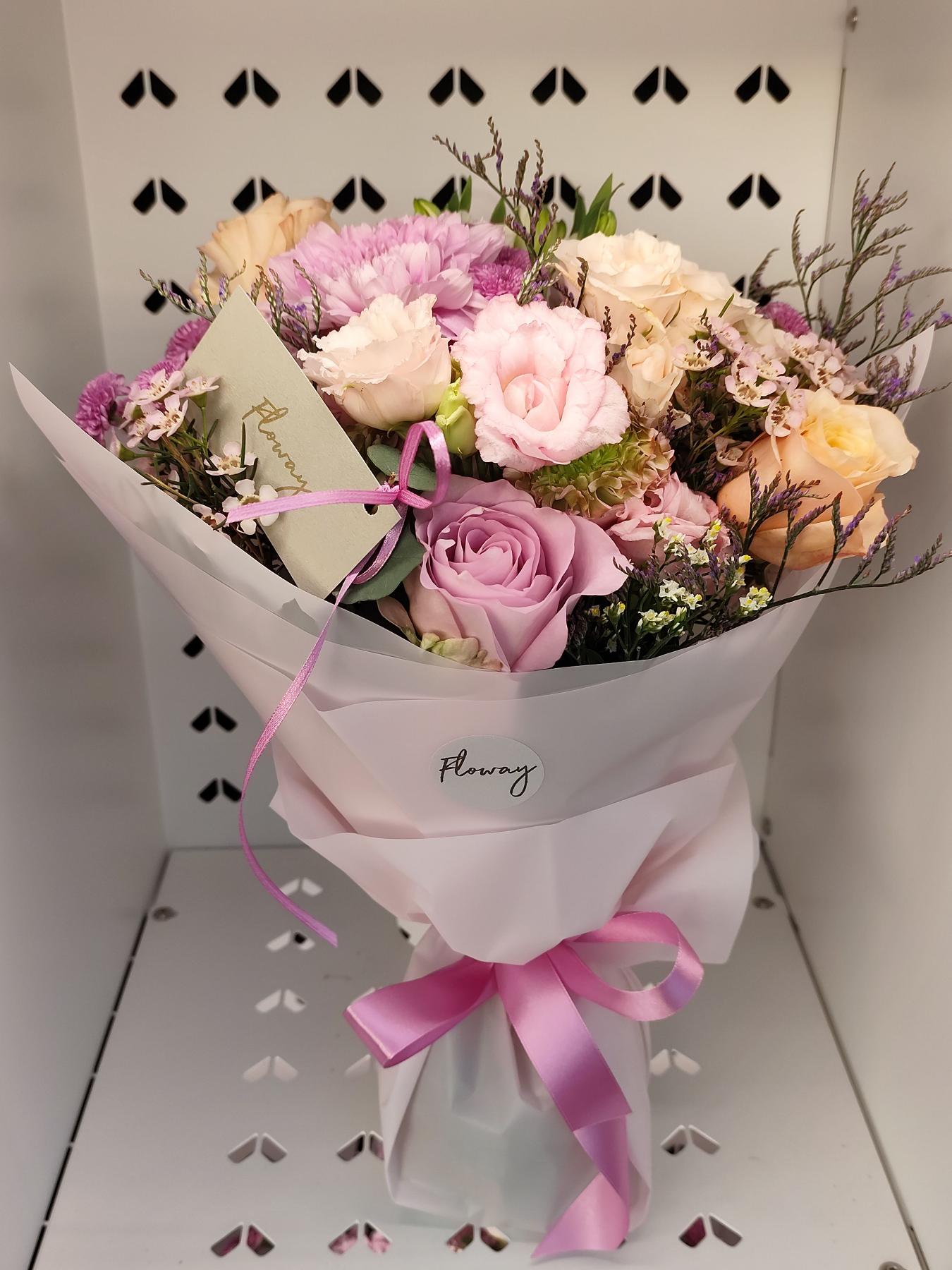 Bouquet from Floway DAMME