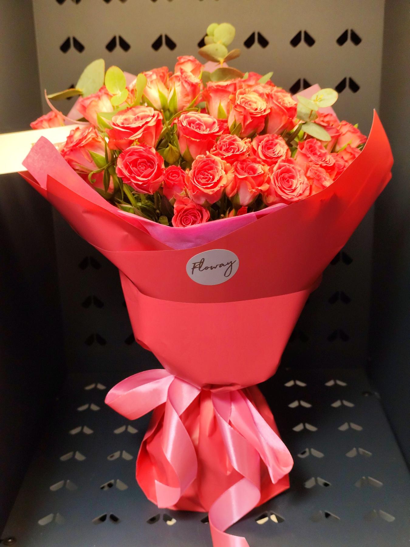 Bouquet from Floway RIX Riga airpor...