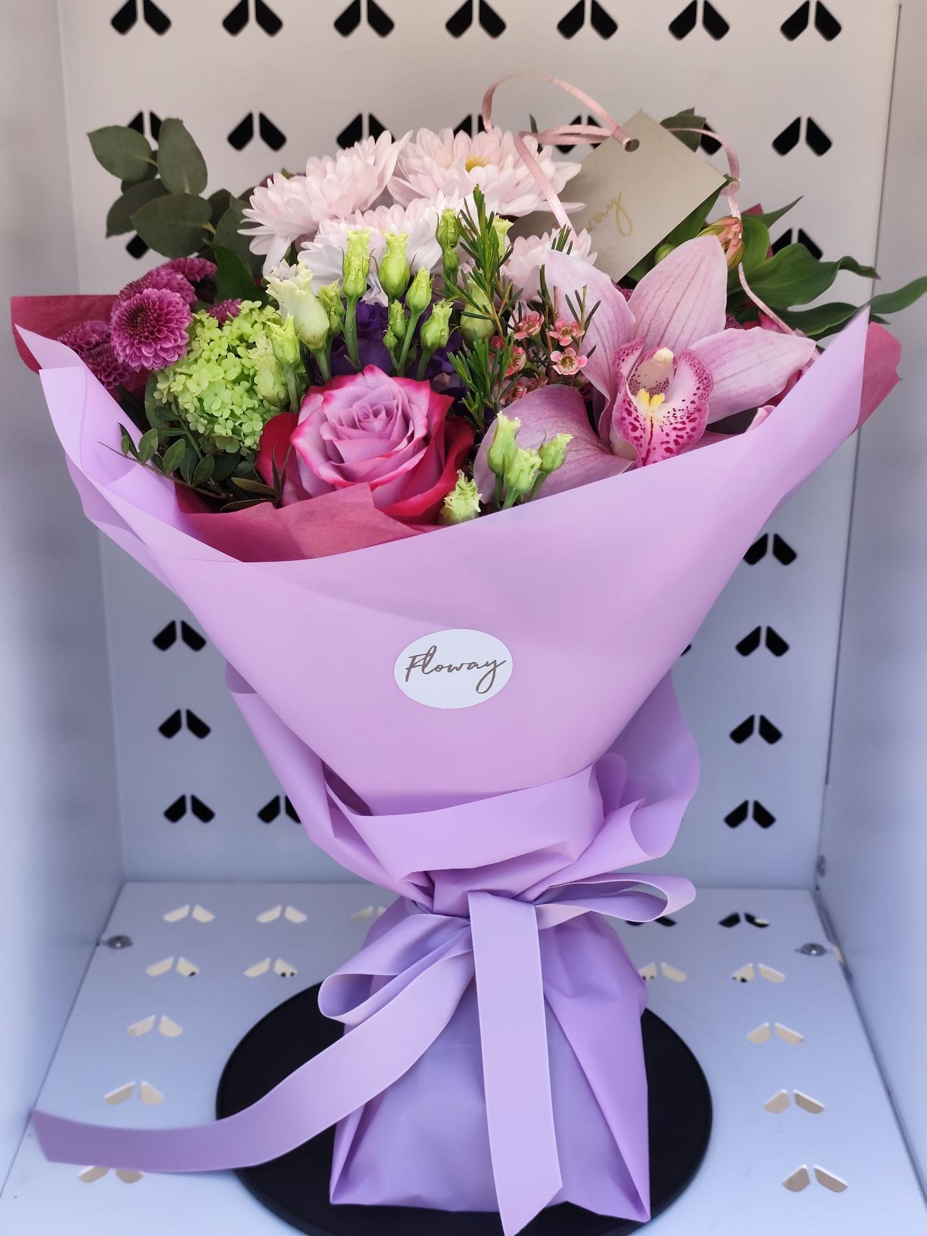 Bouquet from Floway Babīte