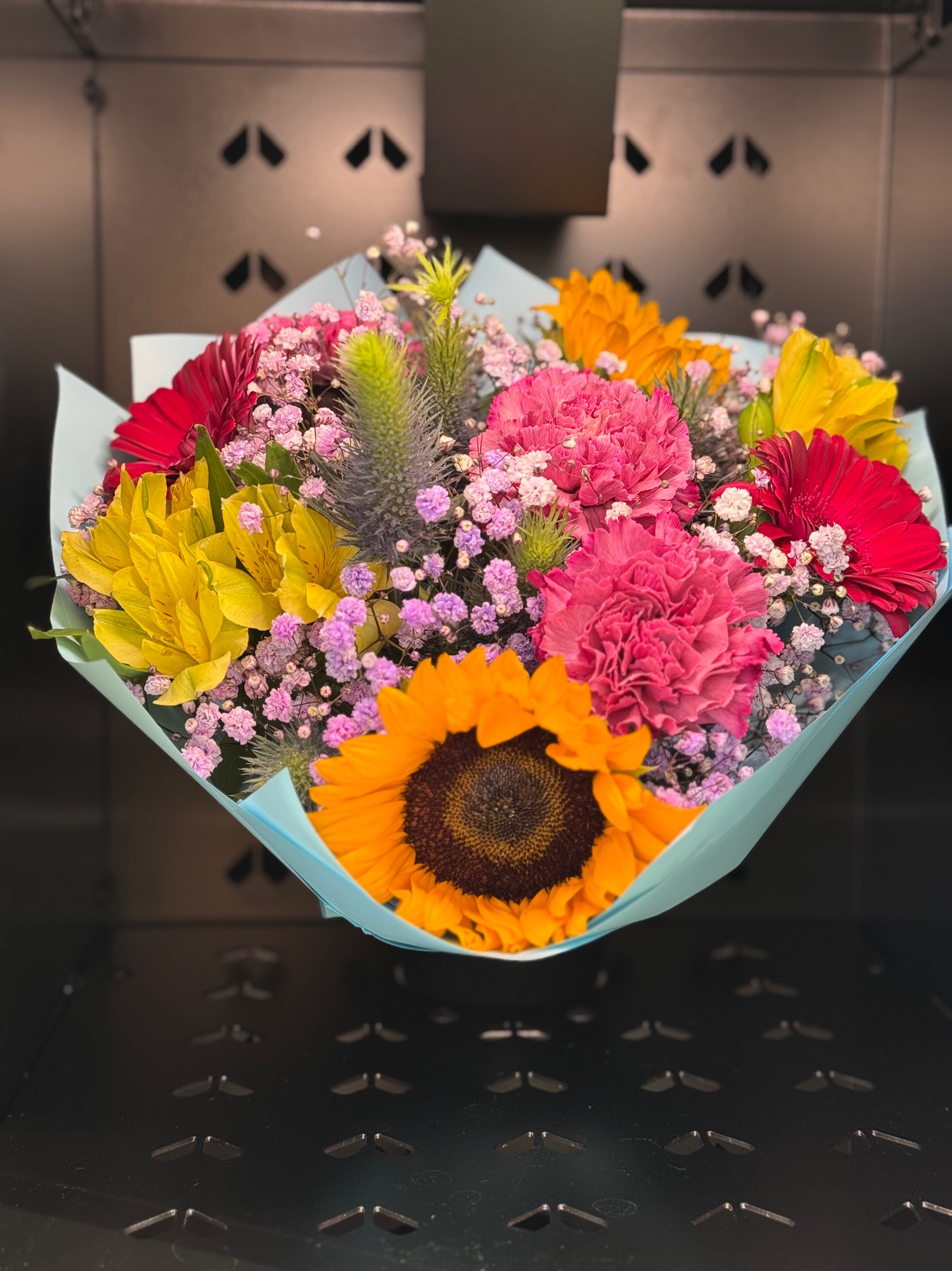 Bukiet z Dom Kwiatów i Sztuki