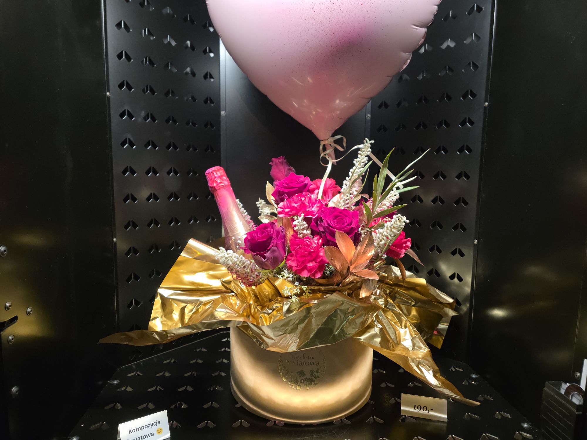 Bukiet z al. Konstytucjo 3 maja 20 ...