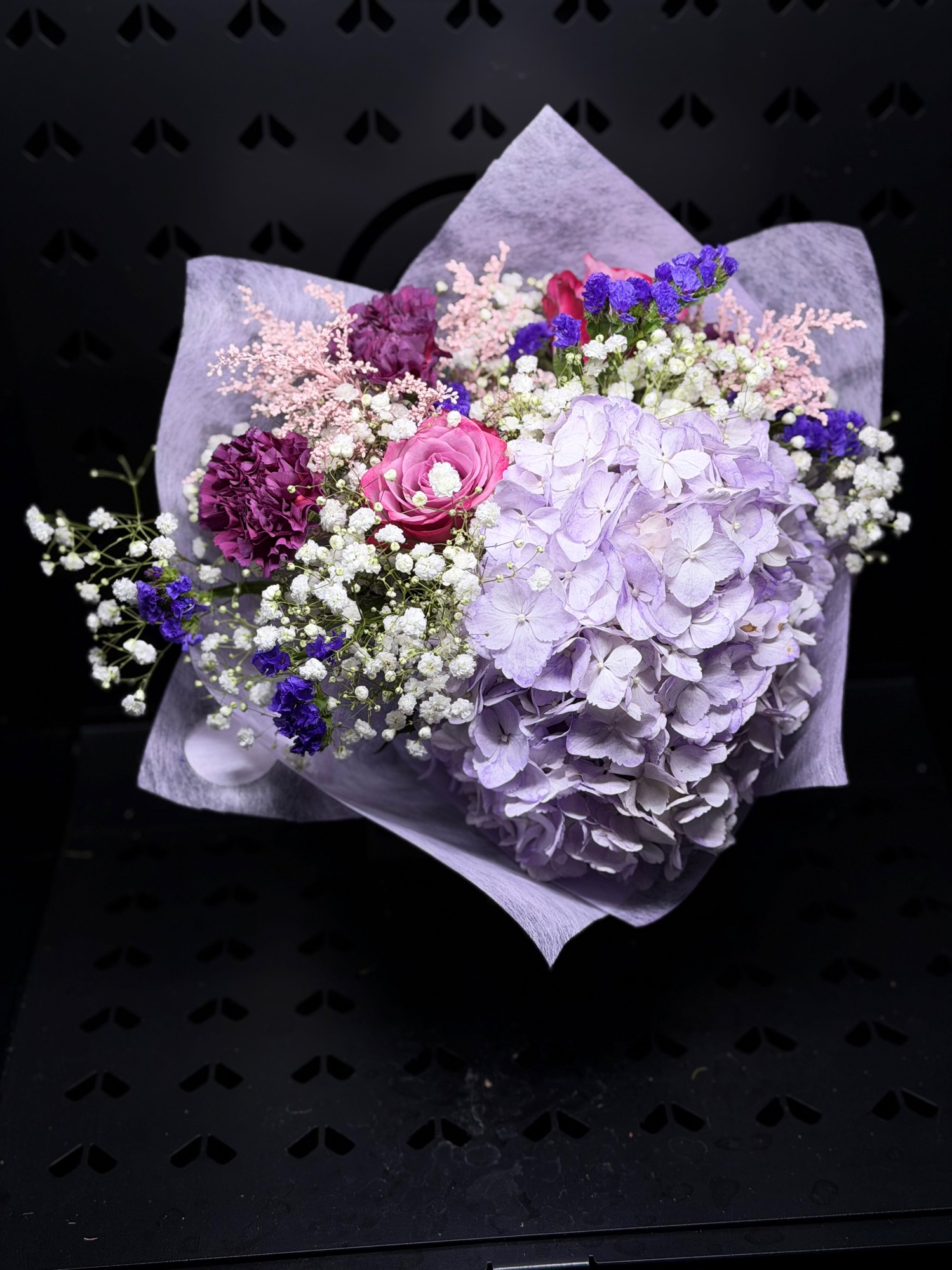 Bukiet z Dom Kwiatów i Sztuki