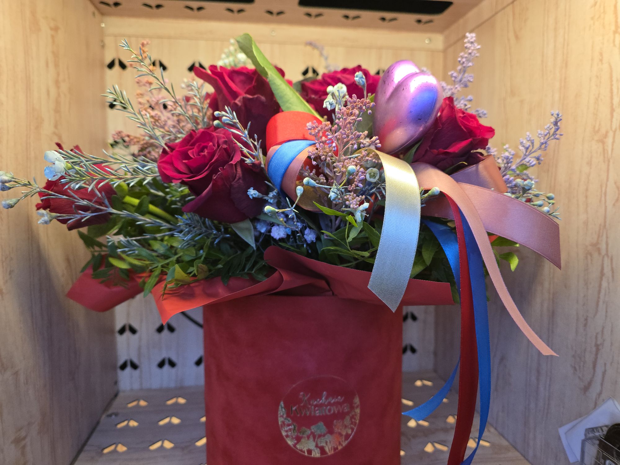 Bukiet z Batorego 81a (wjazd na bri...