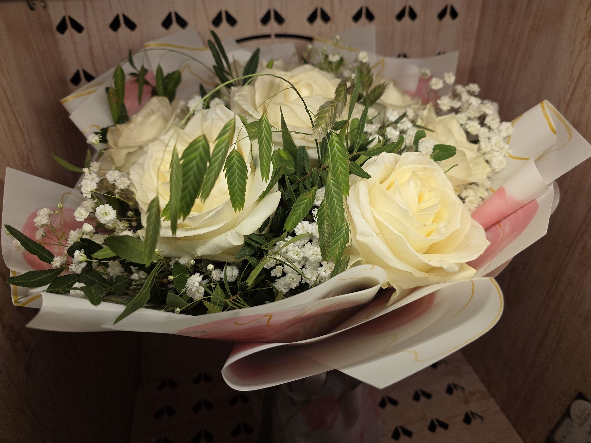 Bukiet z Batorego 81a (wjazd na bri...