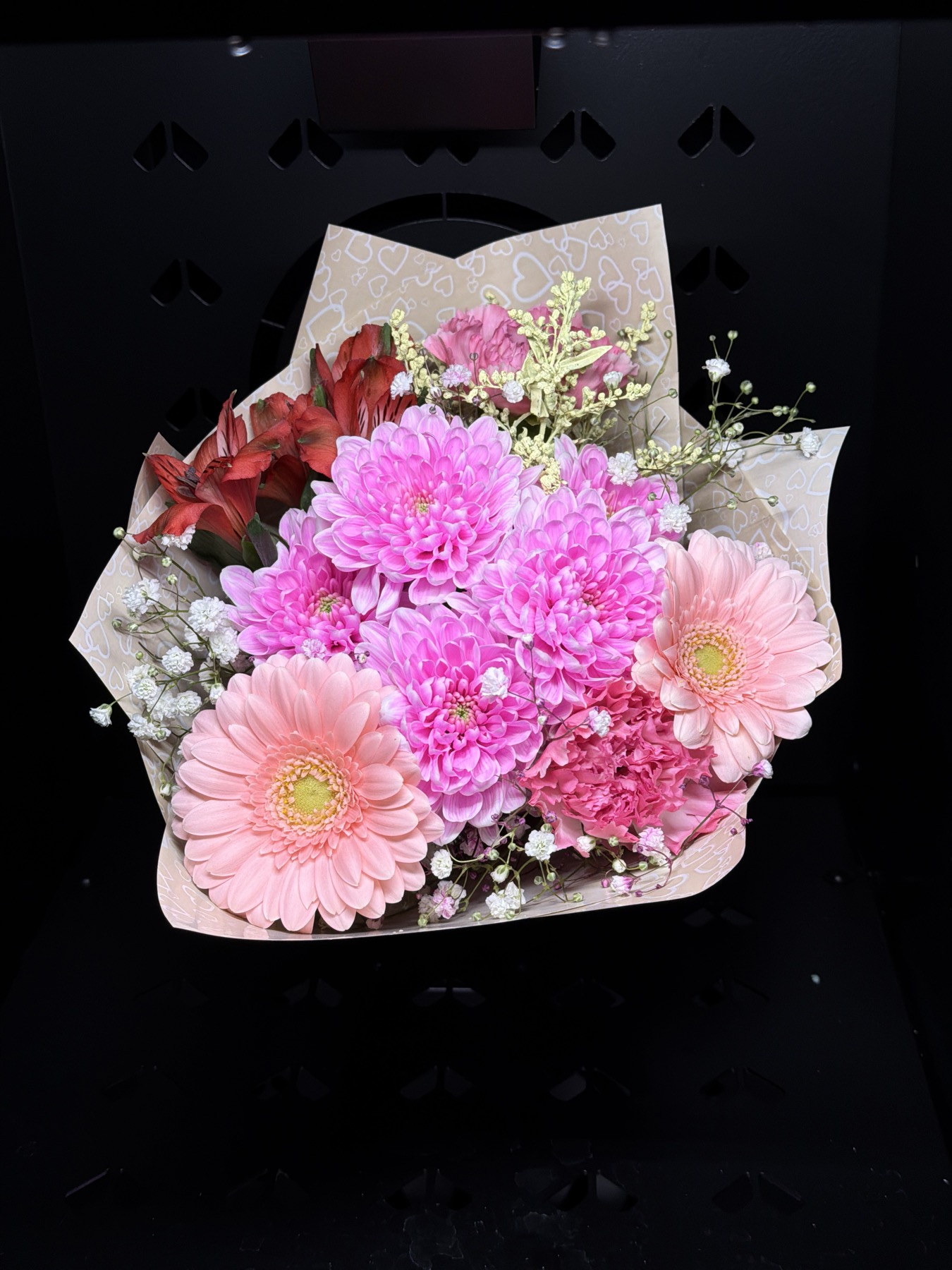 Bukiet z Dom Kwiatów i Sztuki