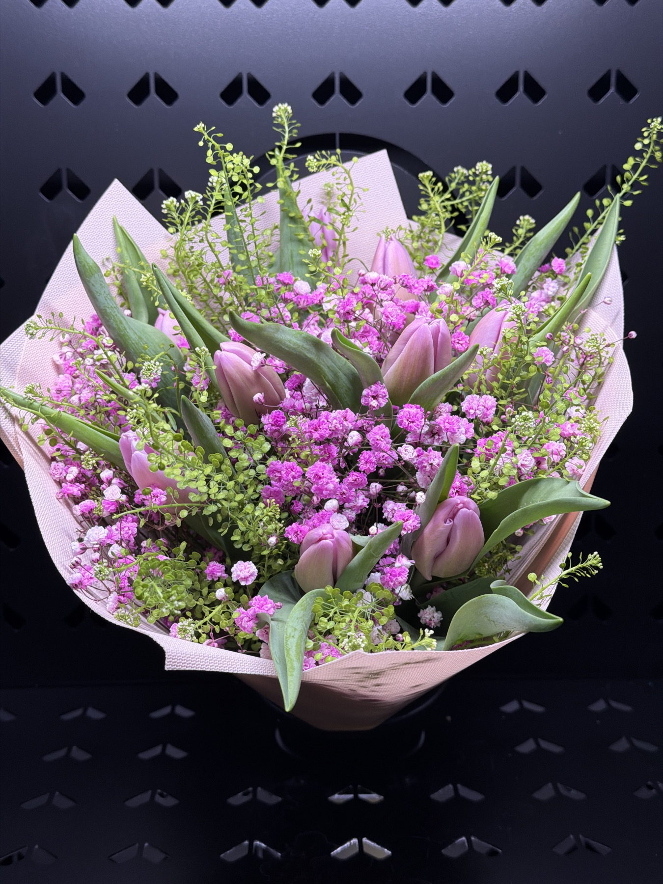 Bukiet z Dom Kwiatów i Sztuki