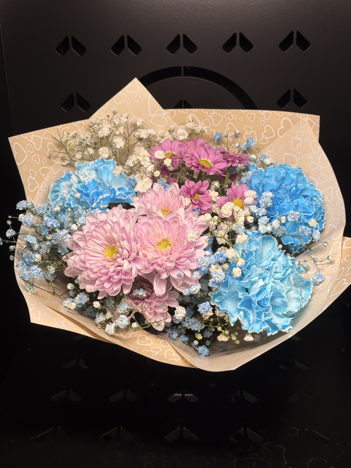 Bukiet z Dom Kwiatów i Sztuki