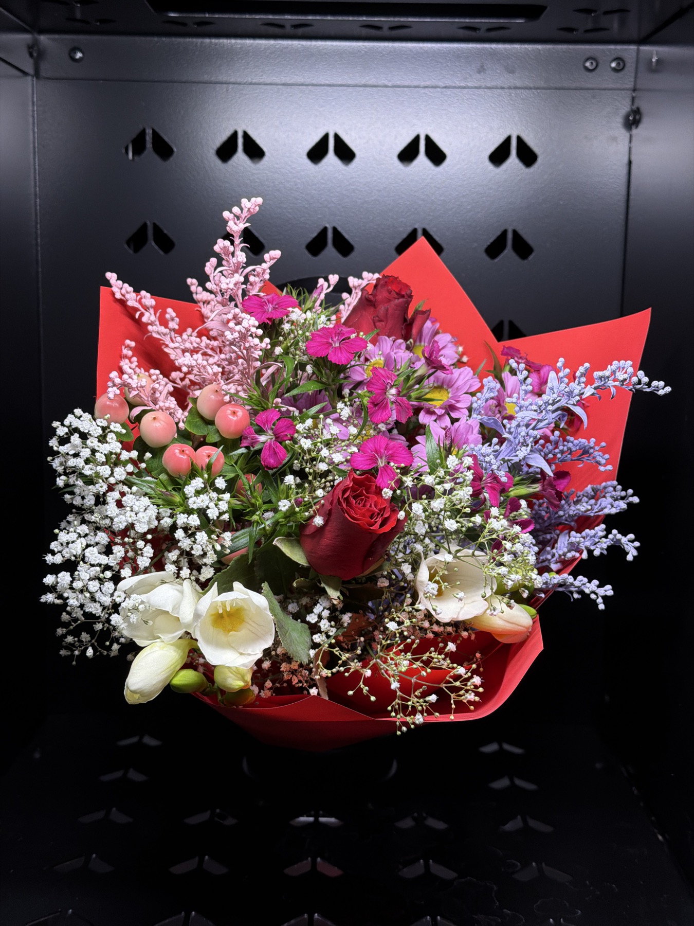 Bukiet z Dom Kwiatów i Sztuki