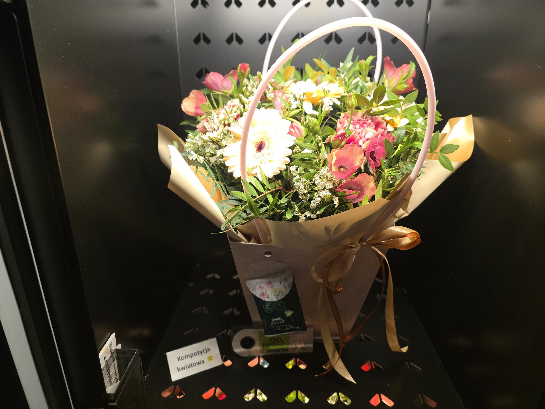 Bukiet z Kożuchowska 8 (przy wieź...