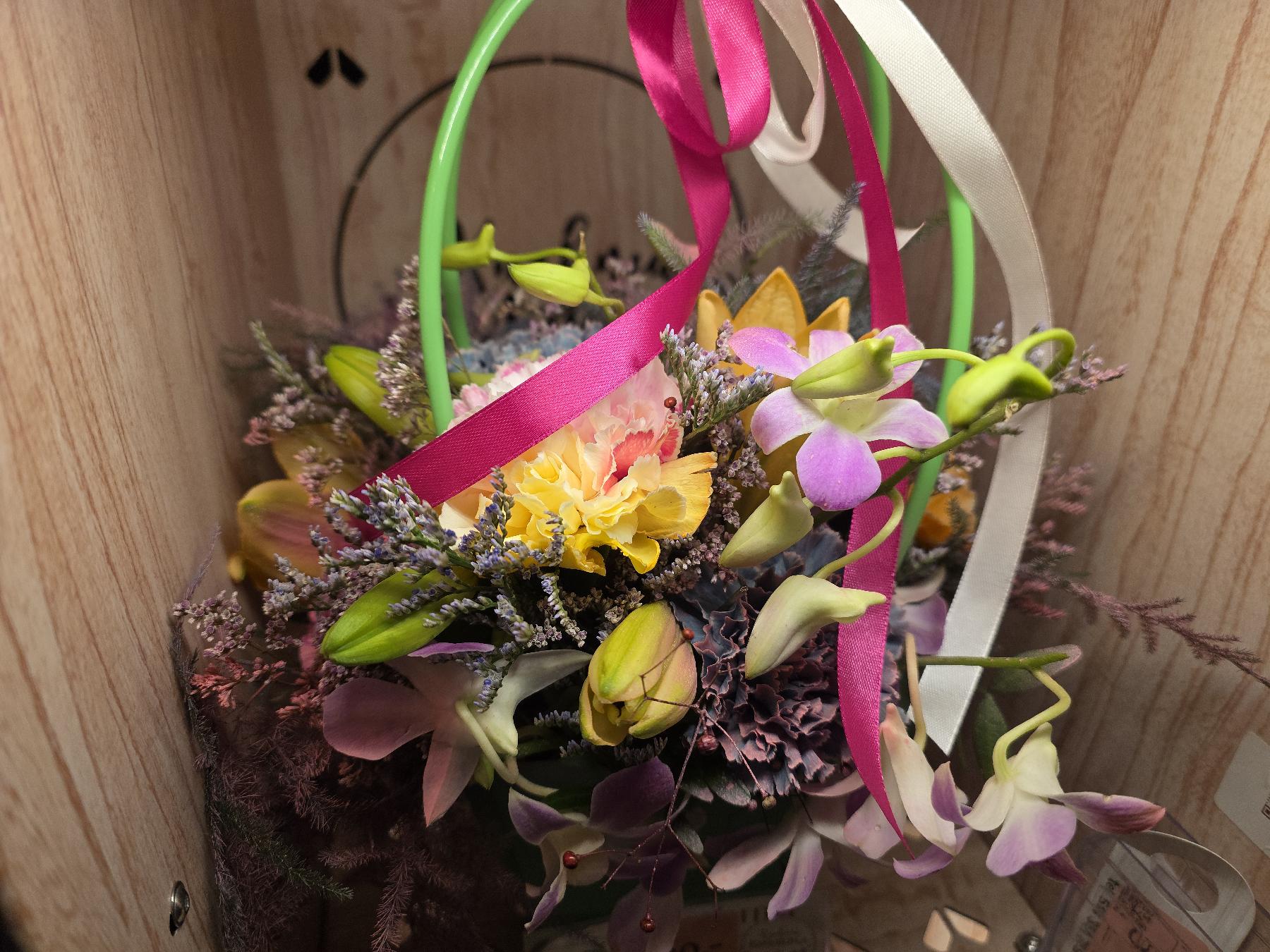 Bukiet z Batorego 81a (wjazd na bri...